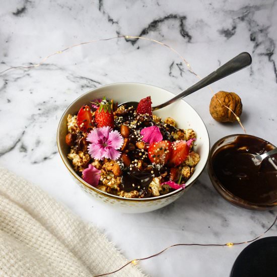 Loaded Gingerbread Popcorn