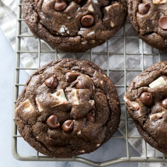 peppermint bark cookies