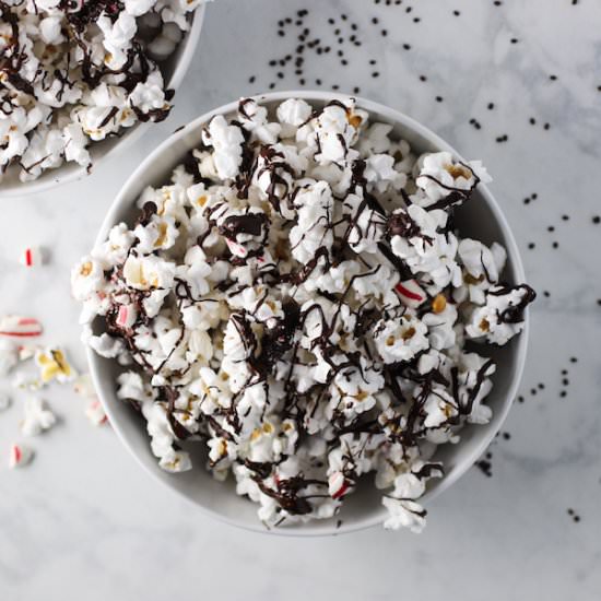 Healthy Dark Chocolate Popcorn