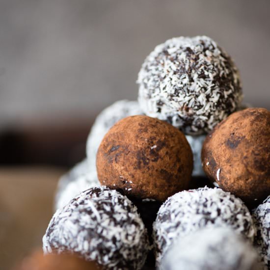 Vegan Rum Balls