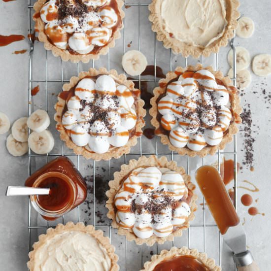 Vegan banoffee tartlets