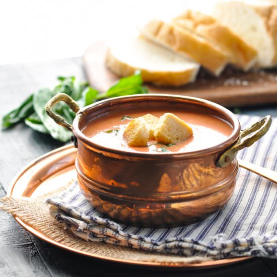 30-Minute Tomato Basil Soup