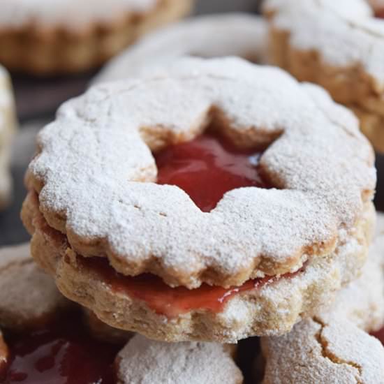 Low FODMAP linzer cookies