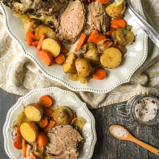 Slow Cooker Herb Garlic Lamb Roast