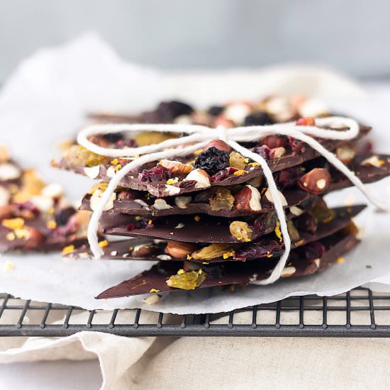 Cranberry Dark Chocolate Bark