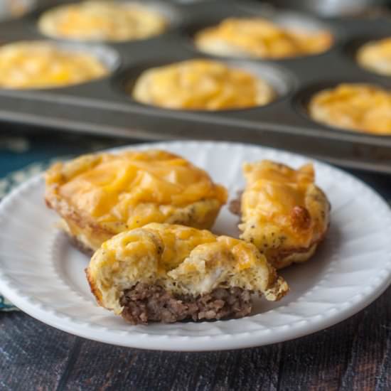 Easy Breakfast Sausage & Egg Cups