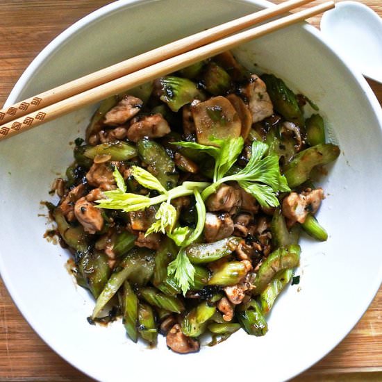 Chinese Pork and Celery Stir-Fry