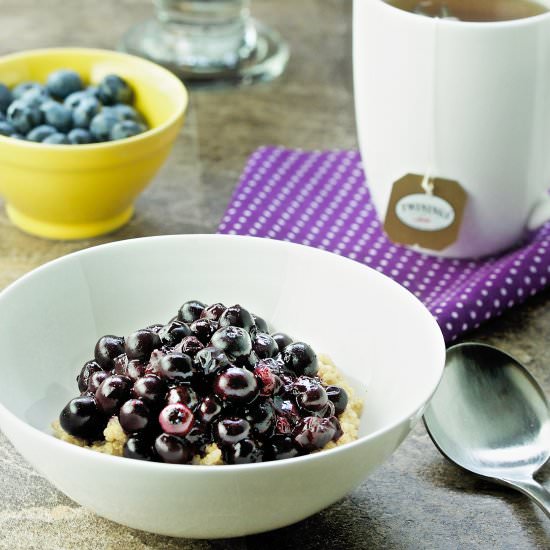 Blueberry Quinoa Breakfast Bowls