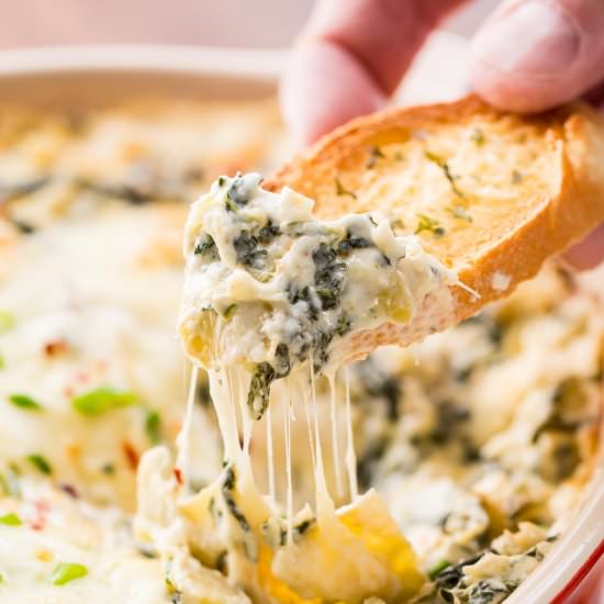 Hot Spinach and Artichoke Dip
