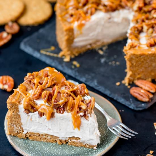Pecan Caramel Cheesecake