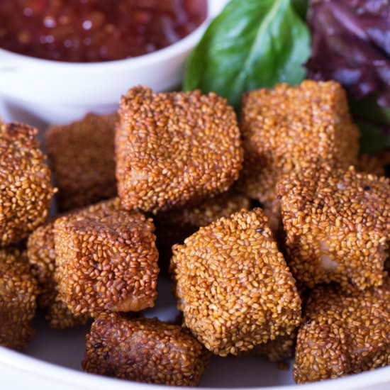 Camelina Halloumi Bites