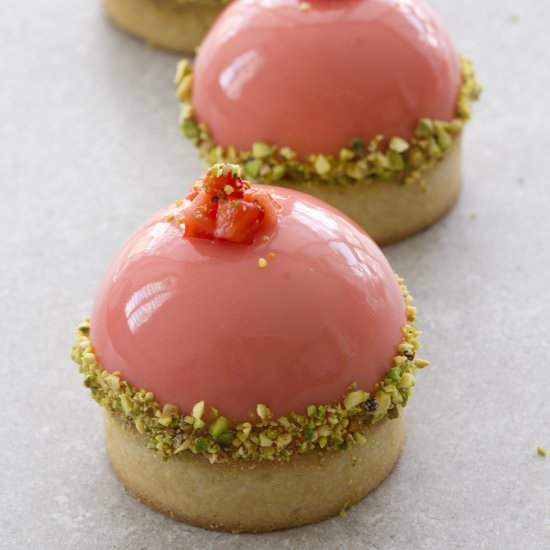 Pistachio Strawberry Tartelettes