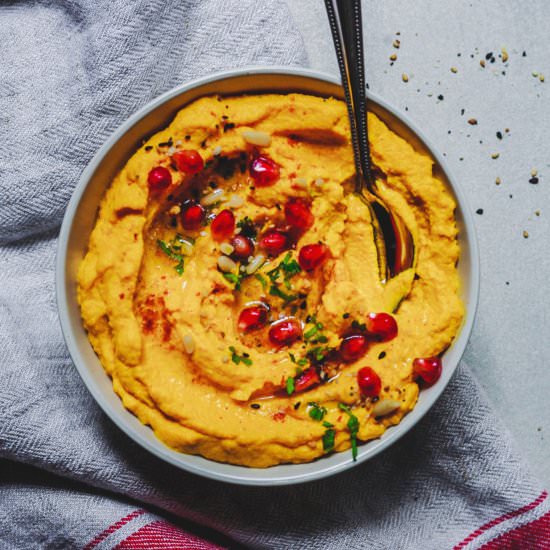 Spiced Roasted Carrot Dip