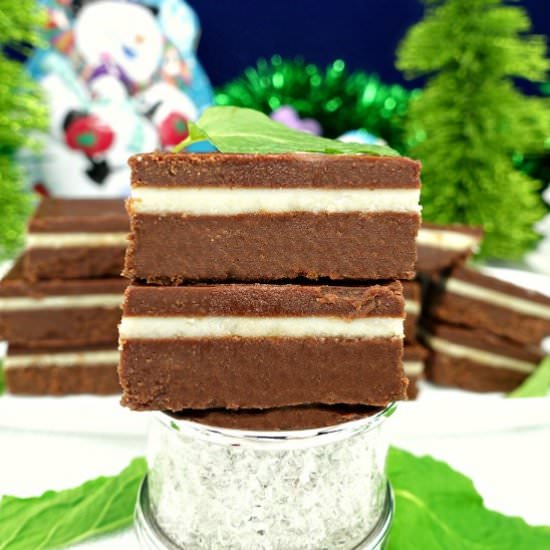 Chocolate Peppermint Paleo Fudge