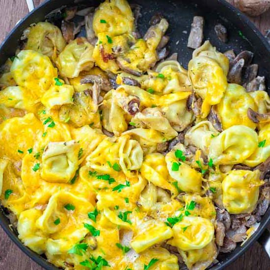 Cheesy Tortellini with Mushrooms