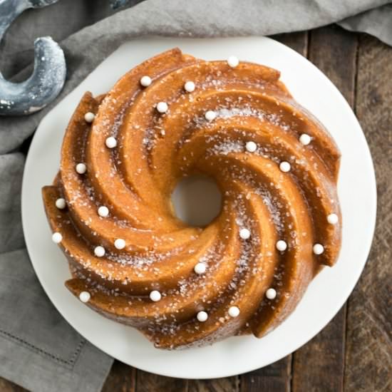 White Chocolate Bundt Cake