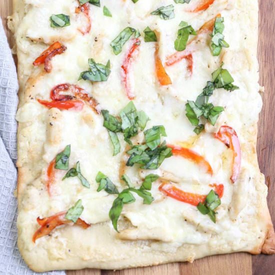 Chicken Alfredo Flatbread