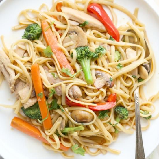 Chicken, Vegetables & Pasta Stir Fry