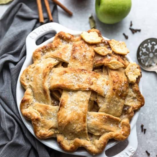 Classic Homemade Apple Pie