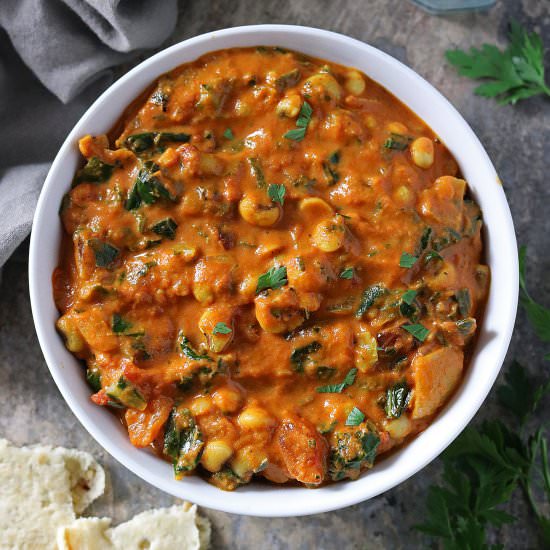 Black Eyed Peas Collard Green Curry