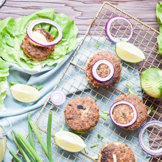 Crispy Salmon Cakes