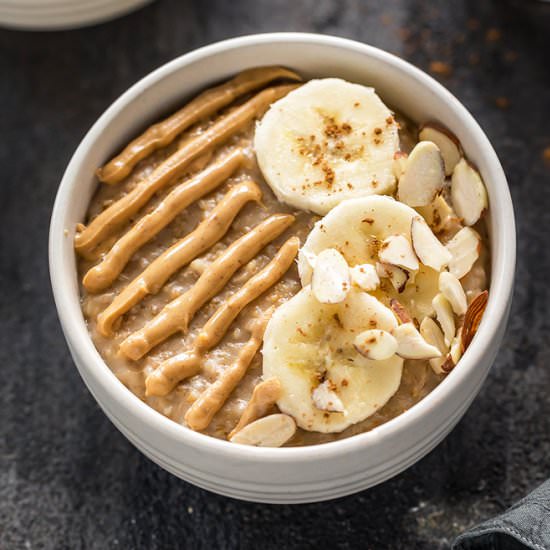 Instant Pot Banana Oatmeal