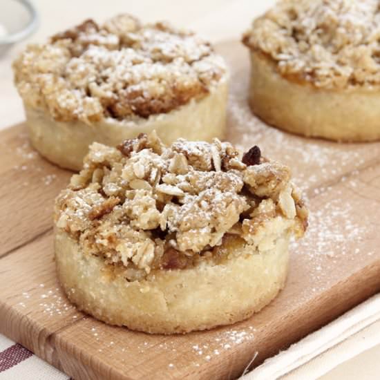 Mini Almond Apple Pie