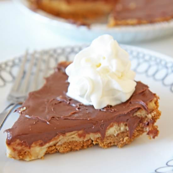 No Bake Peanut Butter Cheesecake