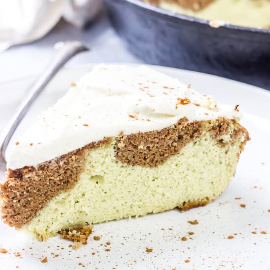 Keto Cinnamon Roll Cake