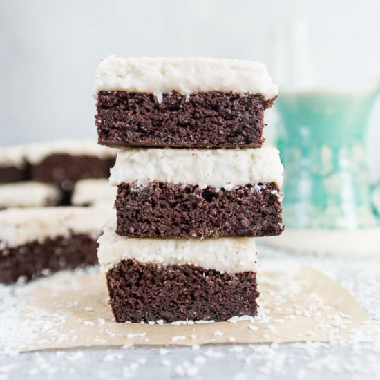Paleo Coconut Cream Brownies