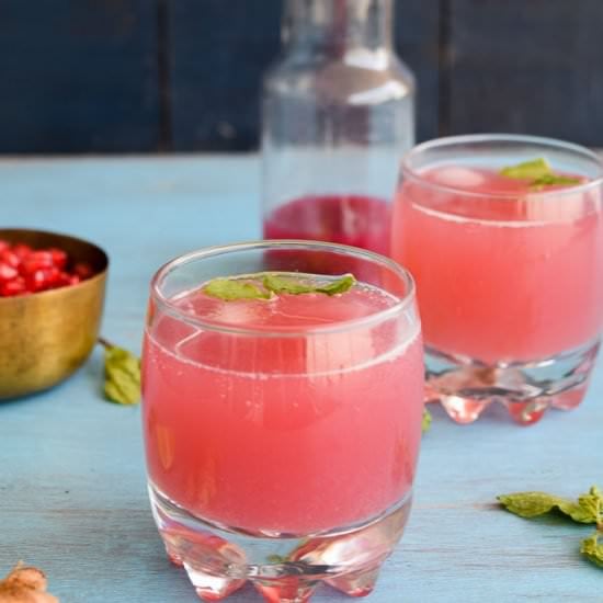Pomegranate spritzer