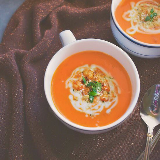 Healing Tomato Carrot Turmeric Soup