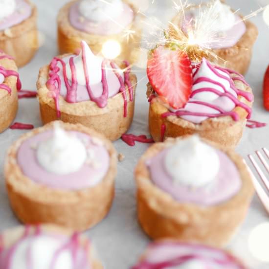 Strawberry cheesecake tartlets