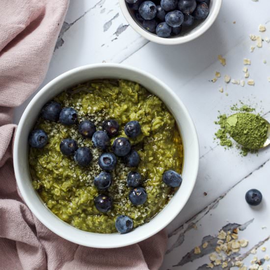 High Protein Matcha Oatmeal