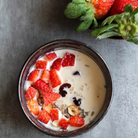 Quinoa Pudding with Strawberries
