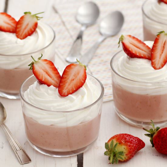 White Chocolate Strawberry Pudding