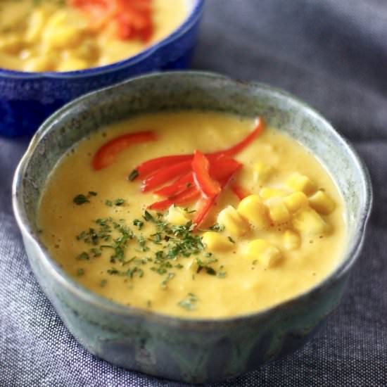 Creamy Vegan Corn Chowder