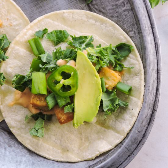 Tofu Tacos with Spicy Chili Sauce