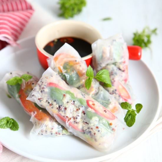Tri-coloured Quinoa Rice Paper Roll