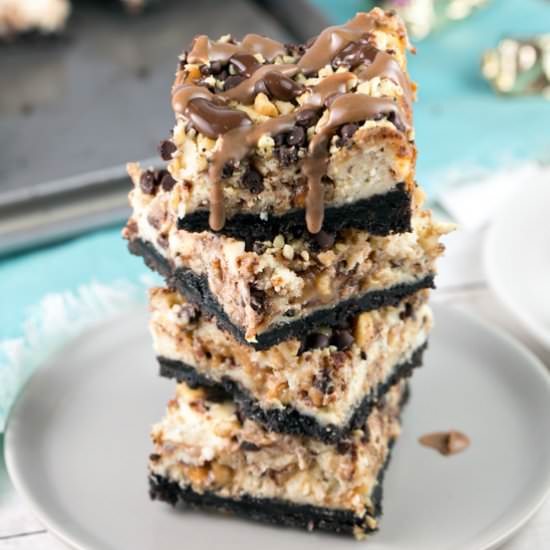 Snickers Cheesecake Bars