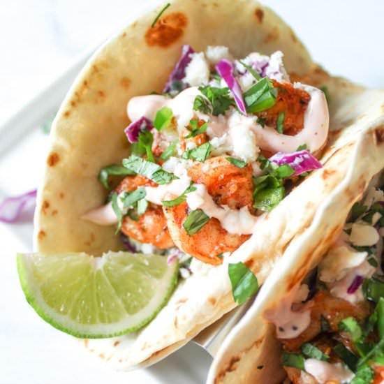 Spicy Sriracha Shrimp Tacos