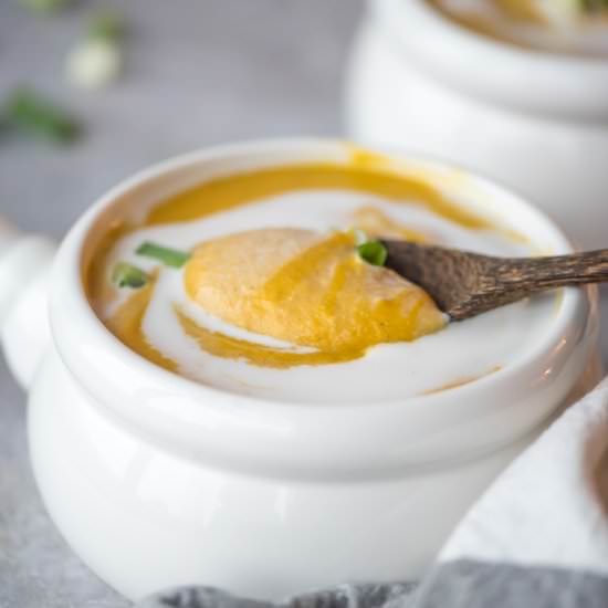 Vegan Cashew Carrot Soup