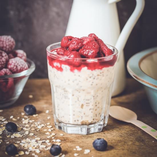 Raspberry and Baobab Overnight Oats