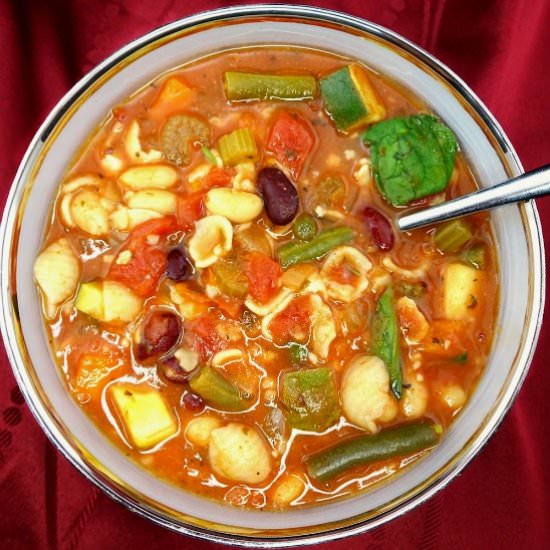 Slow-Cooker Minestrone Soup