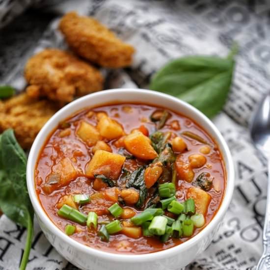Dutch Oven Caribbean Chickpea Curry