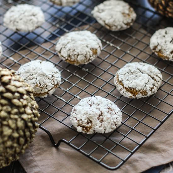 Gingerbread Crinkle Cookies