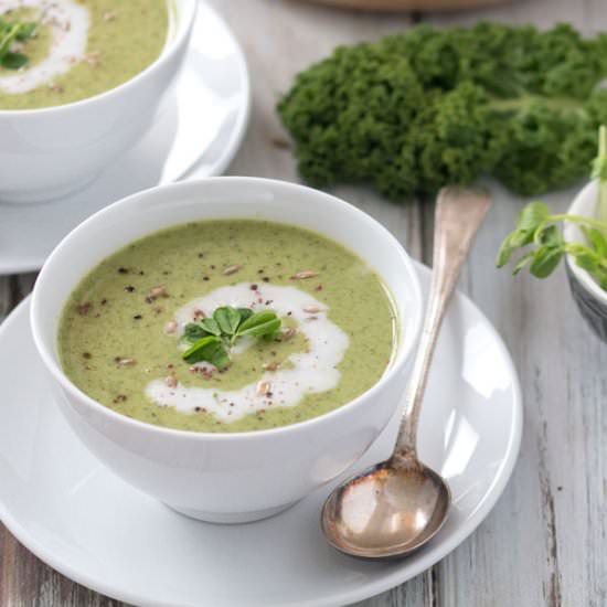 Super Green Broccoli Soup