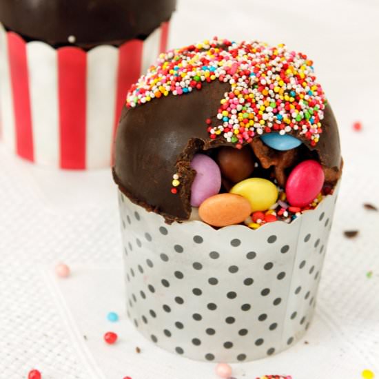 Pinata Cupcakes