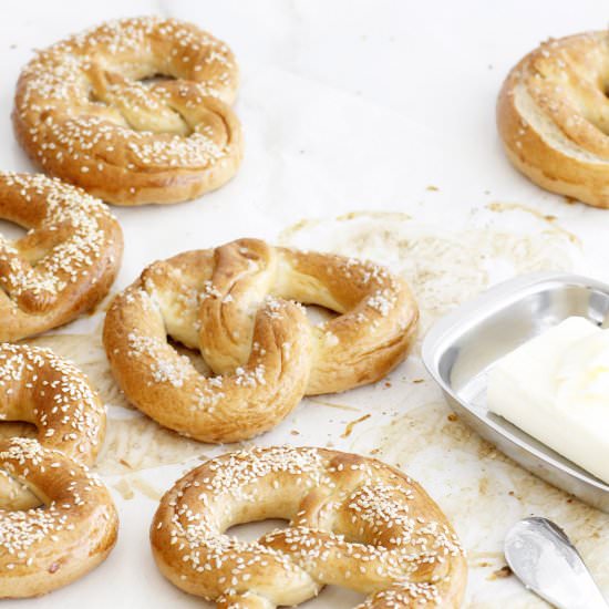 Garlic and Butter Pretzels