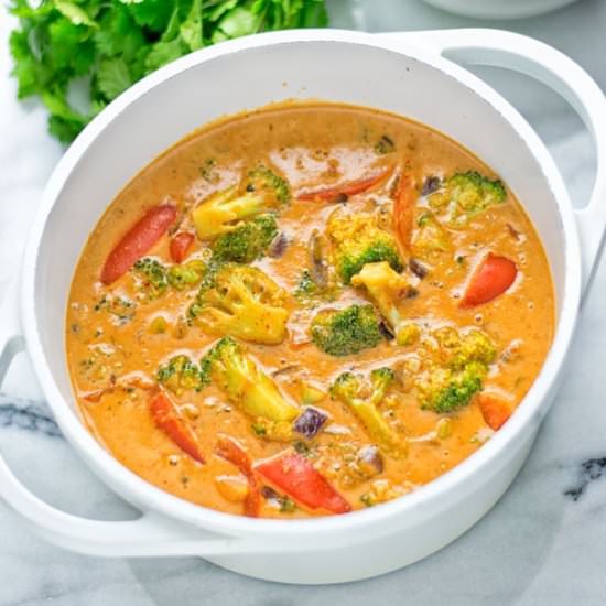 Cashew Curry Broccoli Stir Fry